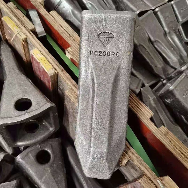 PC200 الحفرة الصخرة الأسنان المصنوعة من الصلب 205-70-19570 لعمل البناء