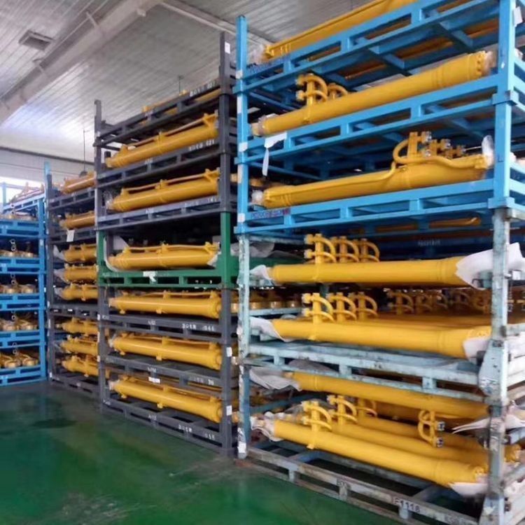 PC200 PC300 PC400 PC600 الحفرة العصا البوم البوم ذراع دلو أسطوانة النفط الهيدروليكي