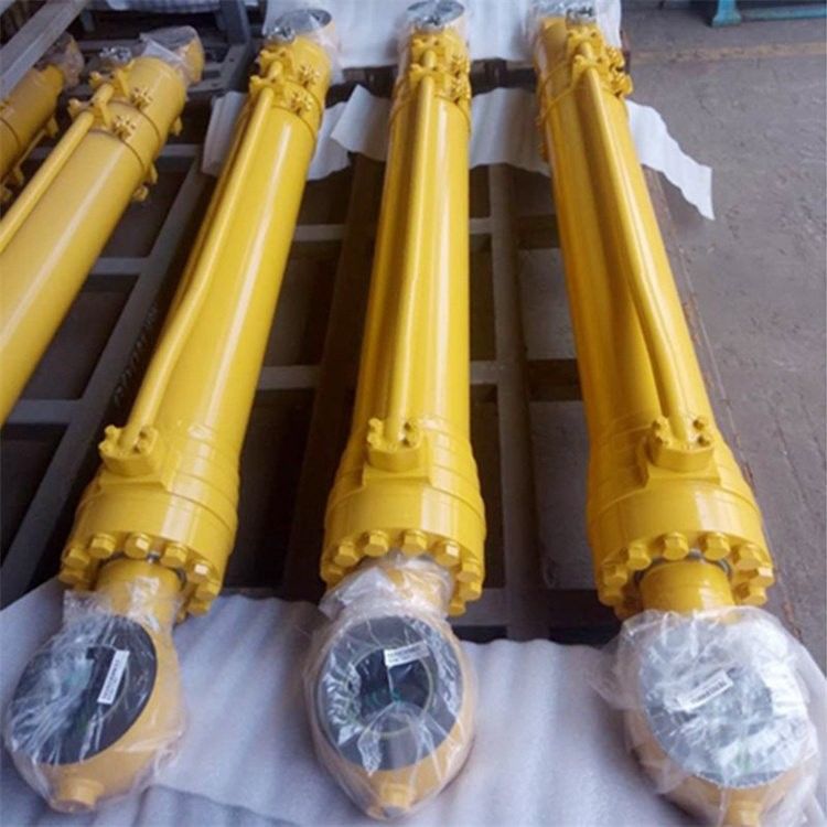 PC200 PC300 PC400 PC600 الحفرة العصا البوم البوم ذراع دلو أسطوانة النفط الهيدروليكي