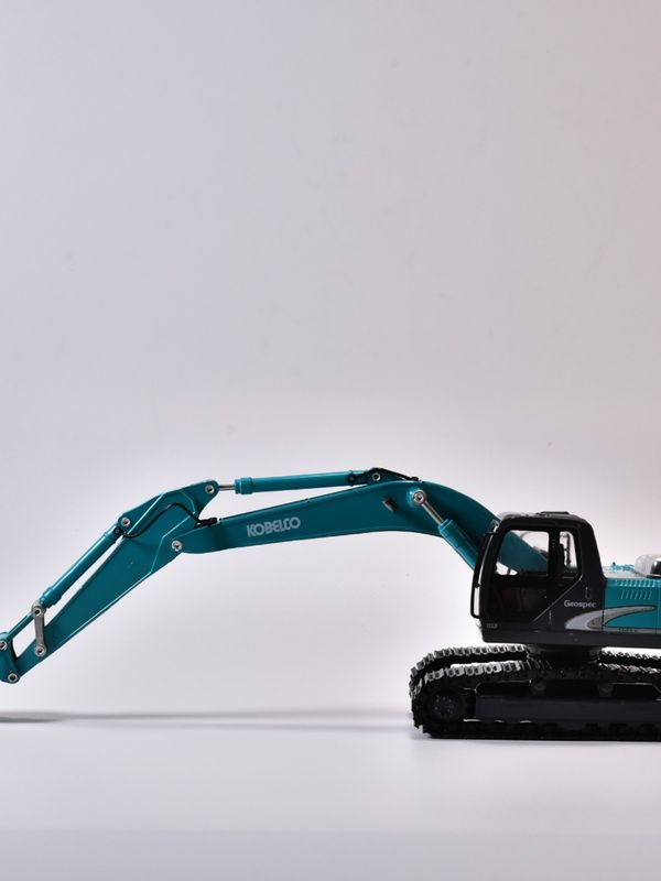 طراز الحفرة KOBELCO محاكاة أصلية للسيارة سبيكة المعدن شينكو SK200 الديكور غير الألعاب
