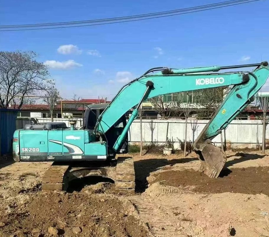 محفر كوبيلكو SK200-8 المستخدم للبيع - موثوق به وفعال
