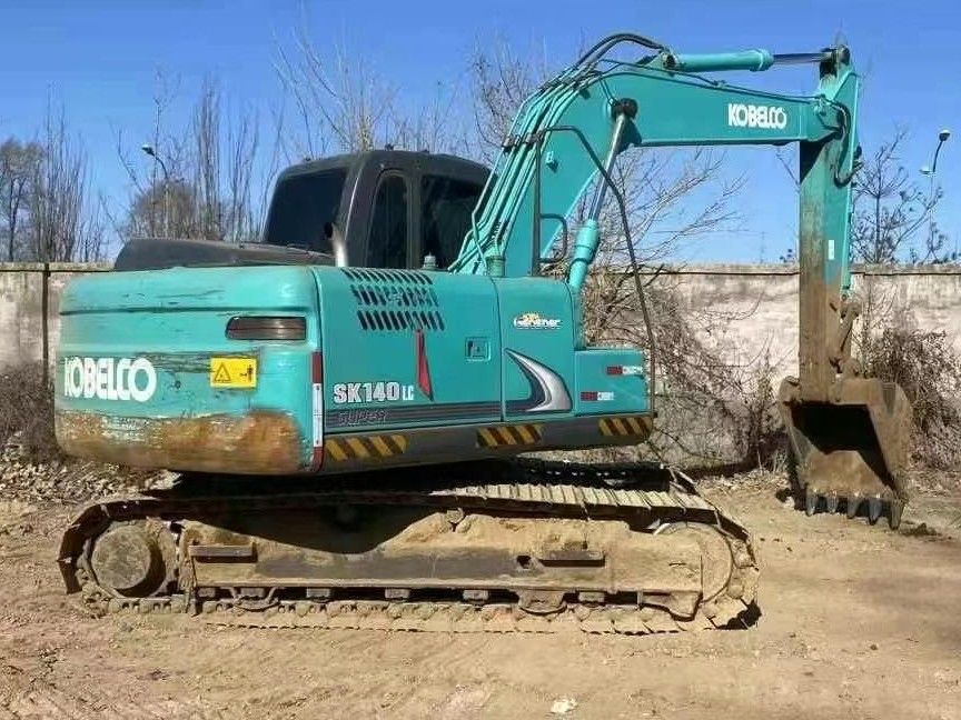حفرة هيدروليكية 2018 كوبيلكو SK140-8 مع 5000 ساعة تشغيل جاهزة للعمل