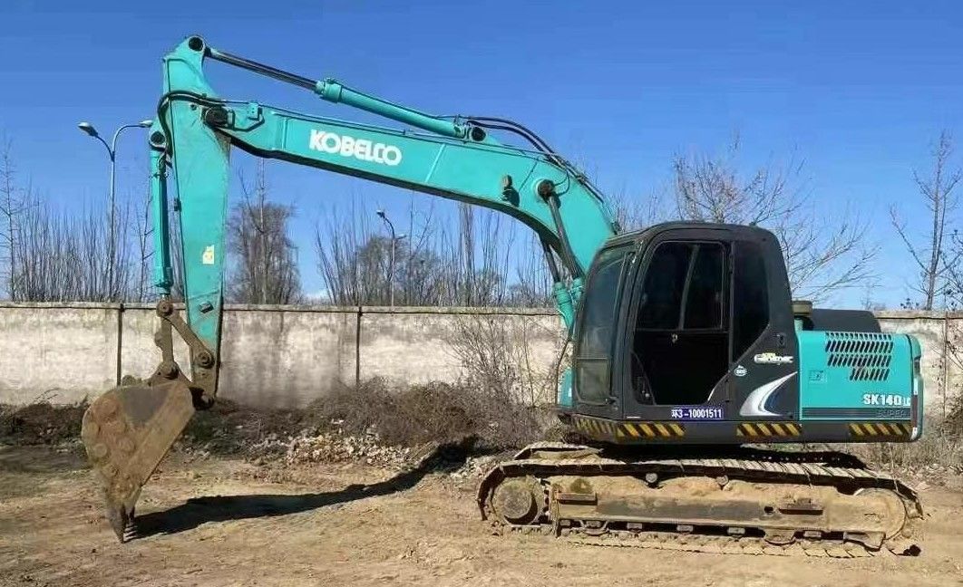حفرة هيدروليكية 2018 كوبيلكو SK140-8 مع 5000 ساعة تشغيل جاهزة للعمل