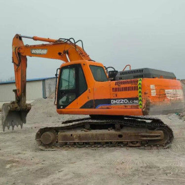 الجودة المستخدمة دوسان DH220-9E حفرة 22 طن كامل الخدمة التاريخ التعدين البناء
