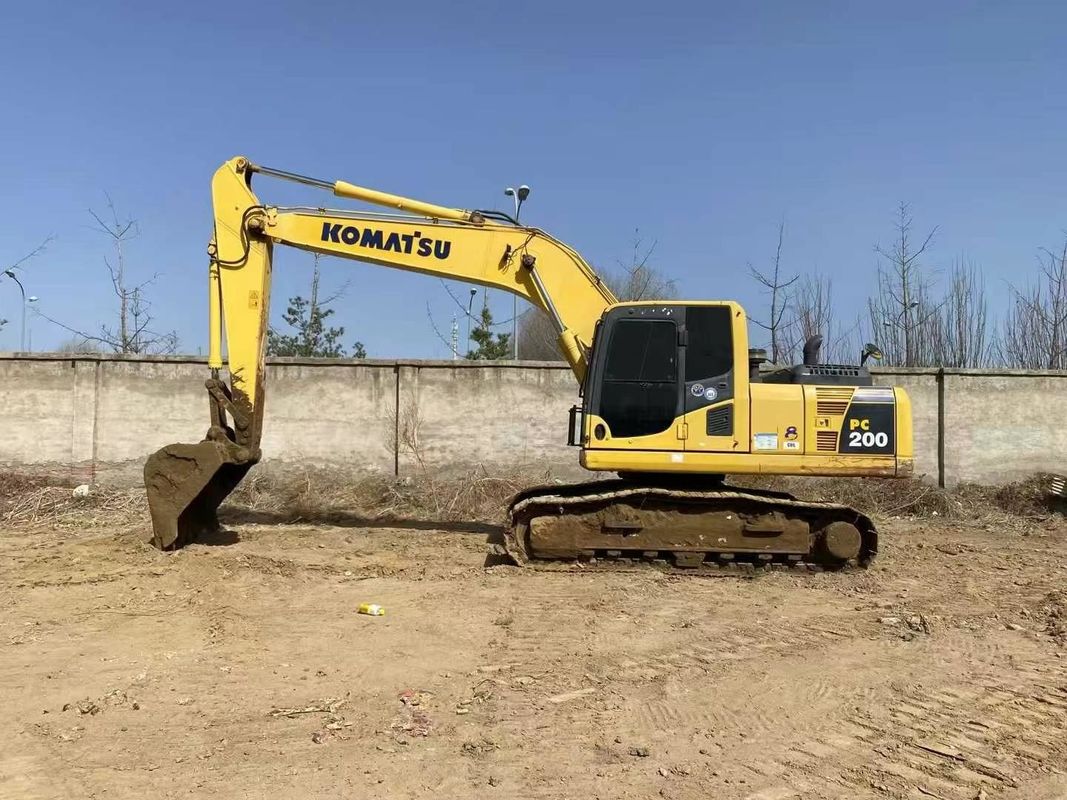 حفرة كوماتسو ذات الأداء العالي PC200-8M0 ذات 20 طن لمشاريع البناء