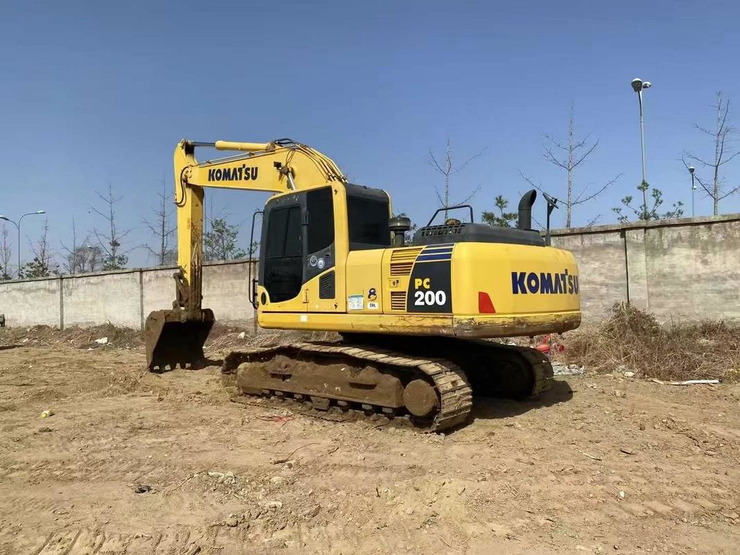 حفرة كوماتسو ذات الأداء العالي PC200-8M0 ذات 20 طن لمشاريع البناء
