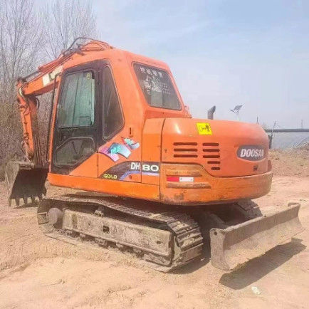 الحفرة المستخدمة Doosan DH80 الحفرة المصغرة 8 طن سعة CE ISO لخدمة المناظر الطبيعية