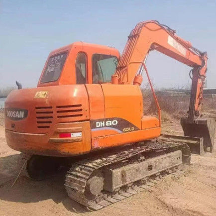 الحفرة المستخدمة Doosan DH80 الحفرة المصغرة 8 طن سعة CE ISO لخدمة المناظر الطبيعية
