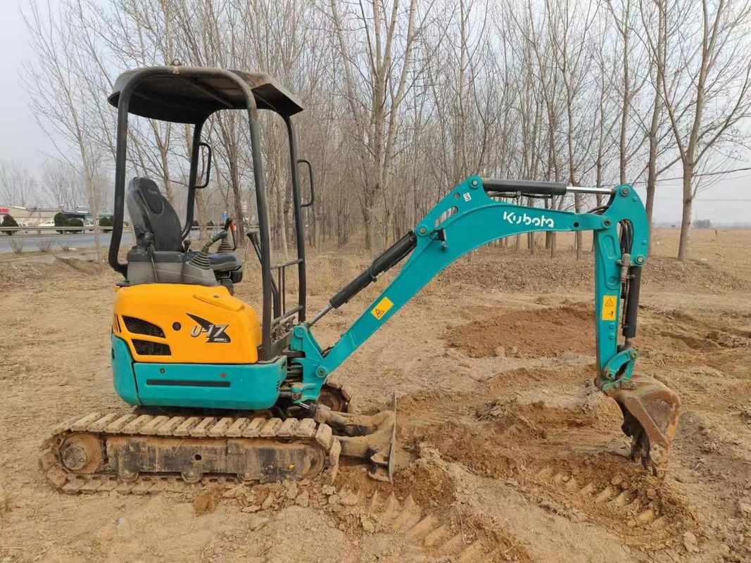 محفر كوبوتا U17 المستخدم 1.7 طن جيد الصيانة المعتمدة من قبل منظمة المعايير القياسية للخدمات المناخية