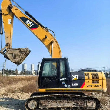 الحفرة Caterpillar 320D المستعملة 20 طن سعة كاملة تاريخ الخدمة معتمدة CE ISO