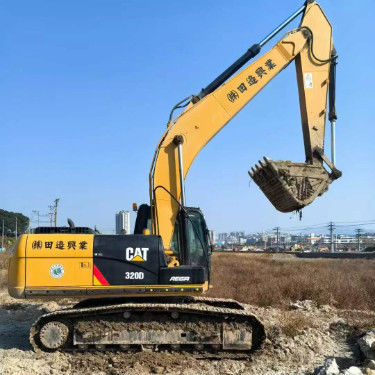 الحفرة Caterpillar 320D المستعملة 20 طن سعة كاملة تاريخ الخدمة معتمدة CE ISO