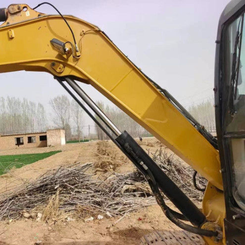 CAT 305.5E2 الحفرة المصغرة المستخدمة 27.2kN ذراع قوة الحفر وحدة هيدروليكية مضغوطة قوية