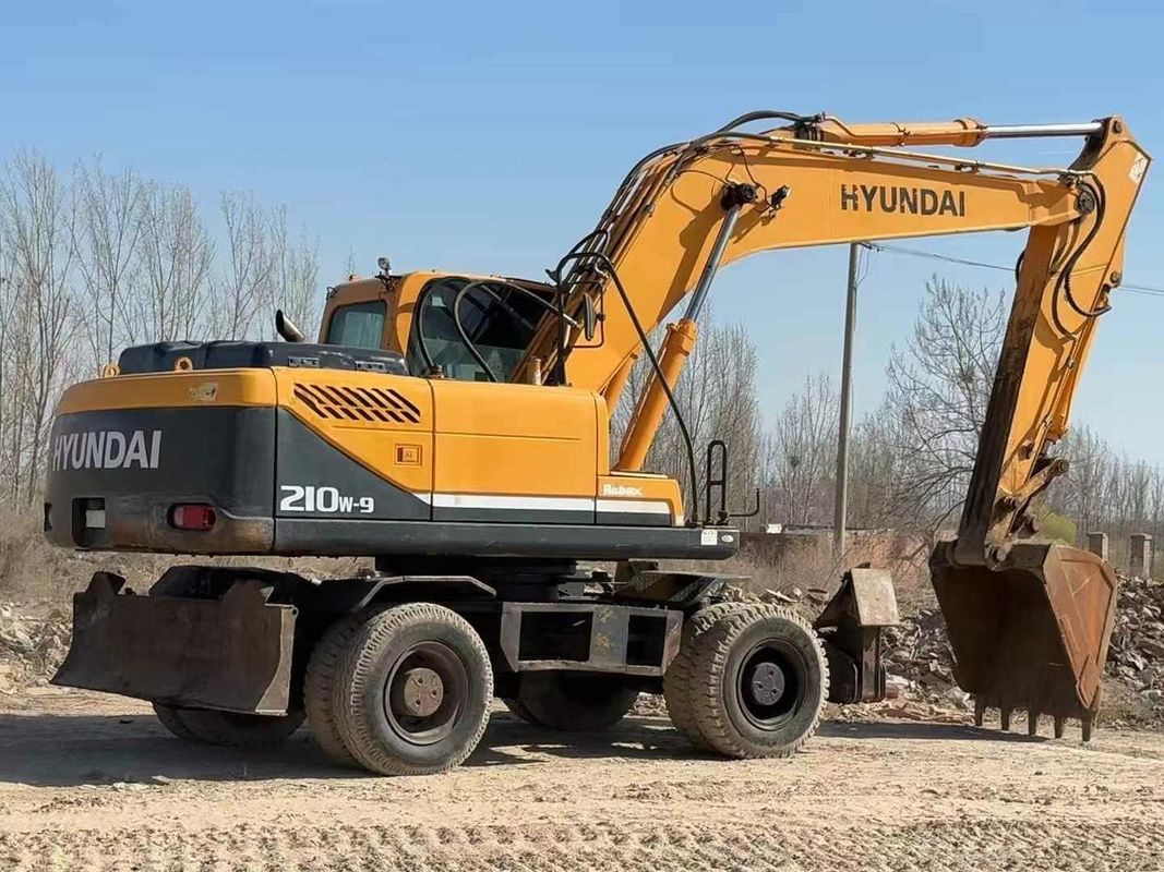المستخدمة 2014 Hyundai 210-9 عجلة الحفريات | حالة موثوقة | سعر بأسعار معقولة