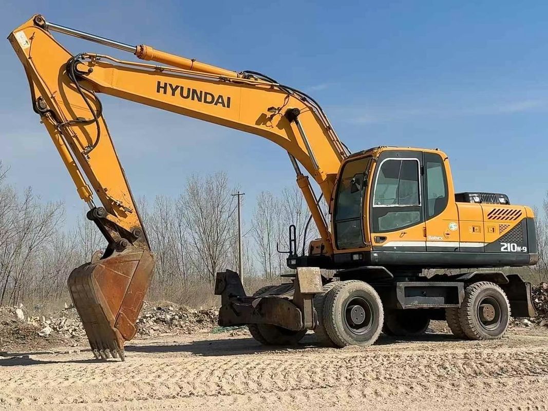 المستخدمة 2014 Hyundai 210-9 عجلة الحفريات | حالة موثوقة | سعر بأسعار معقولة