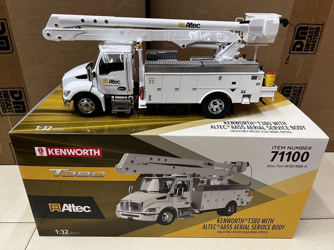 DM 1/32 Kenworth T380 منصة عمل جوية شاحنة سبيكة مركبة بناء نموذج 71100