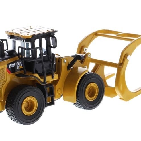 1:64 DM Diecast Masters محمول عجلات Log Forklift المرفق النموذج 85635