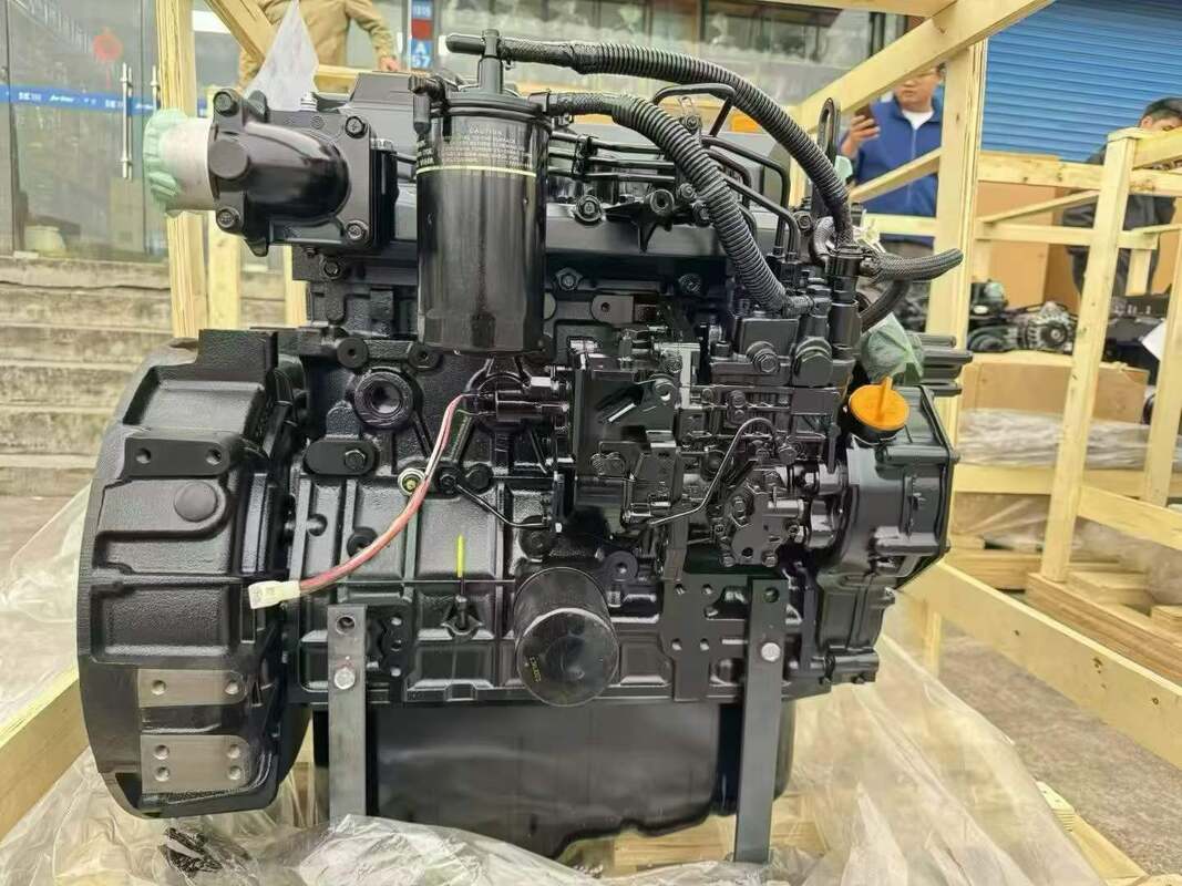 أجزاء الحفار Yanmar محرك Assy 4TNV98T 4TNV98 3TNV84 4TNV88 4TNE82 لجميع محرك حفر Yanmar